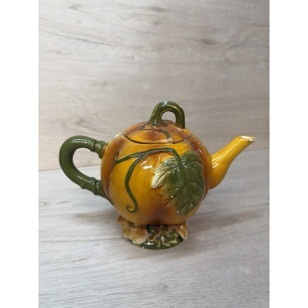 M Studios Orange Pumpkin Vine & Mice Ceramic Teapot (Fall / Autumn / Halloween)